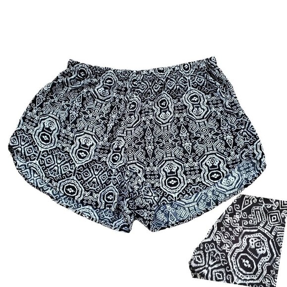 BLACK/WHITE SHORTS SIZE 3X - Picture 1 of 6